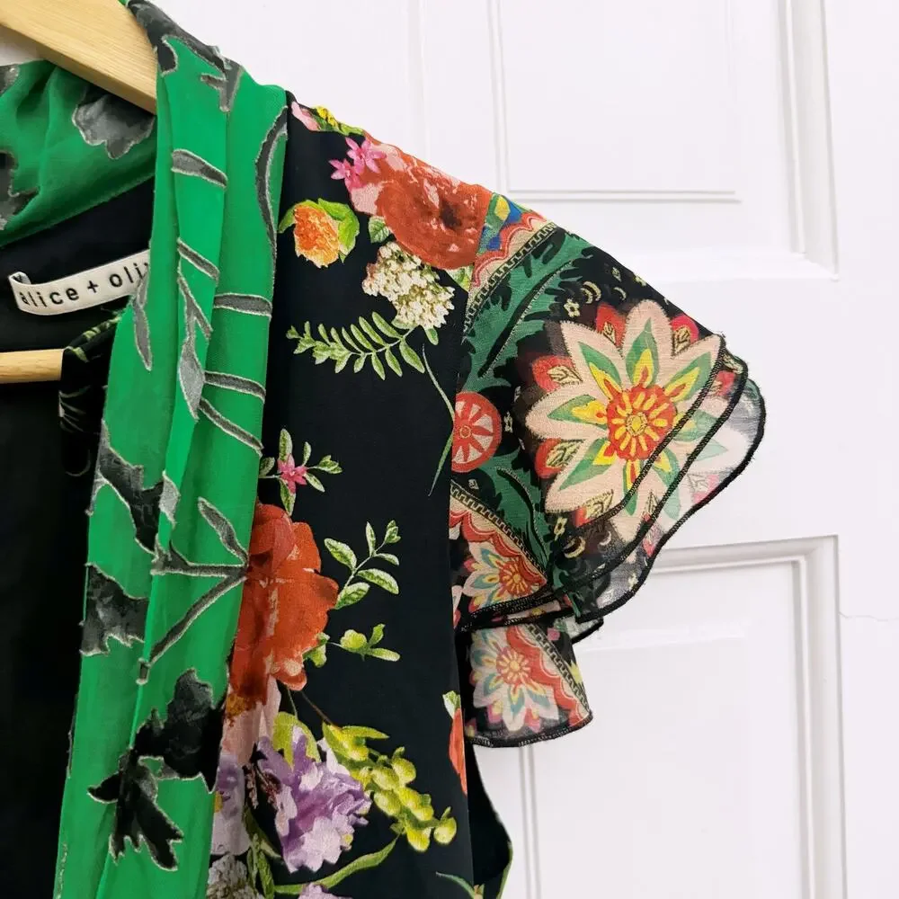 Alice + Olivia Lessie Floral Dress - Picture 6 of 10